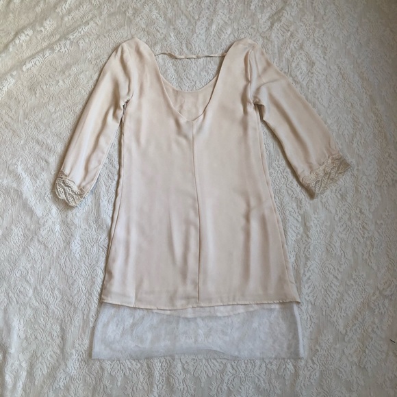 ASTR cream lace mini shift dress - Picture 10 of 11